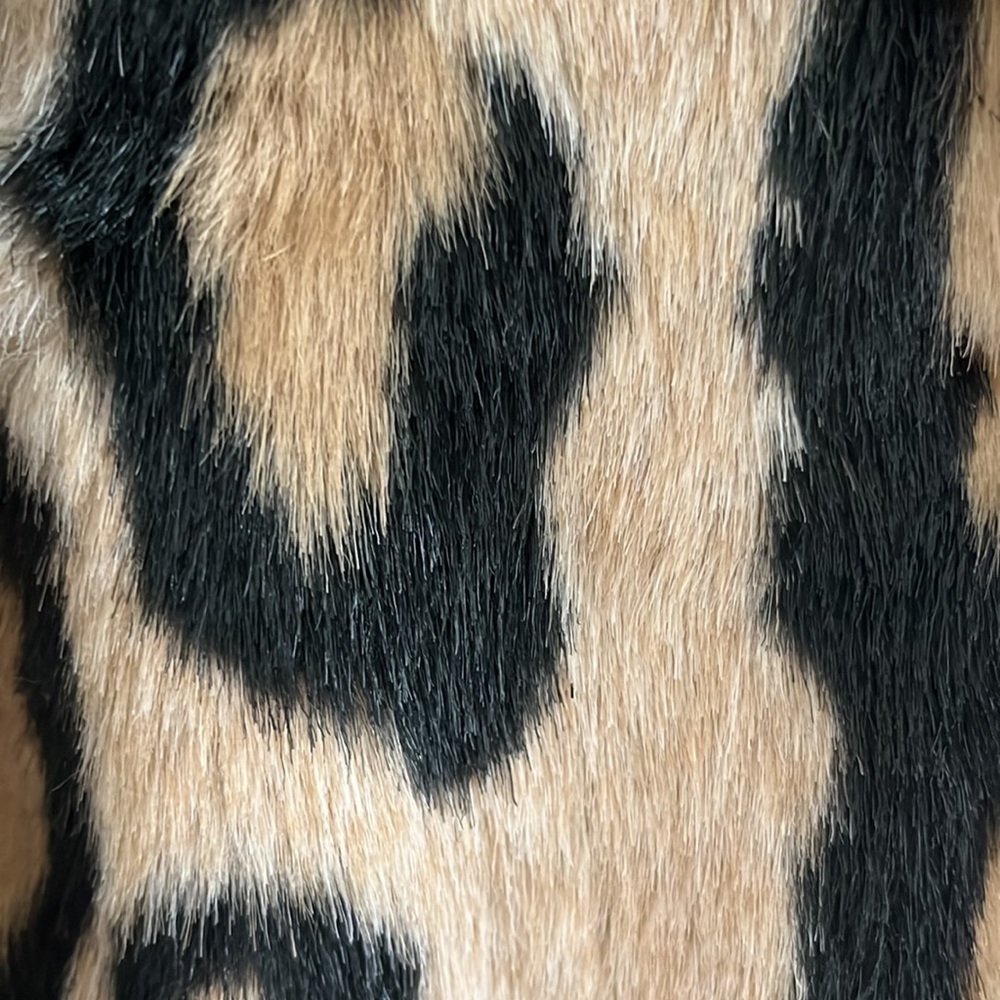 Leopard Print Faux Fur Coat - Beige/Tan - Picture 9 of 13
